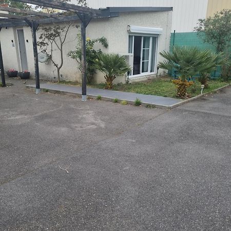 The Grey Studio Saint-Michel-sur-Orge Exterior photo